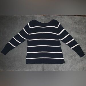 NWOT Banana Republic Women's Striped Sweater - Navy and White